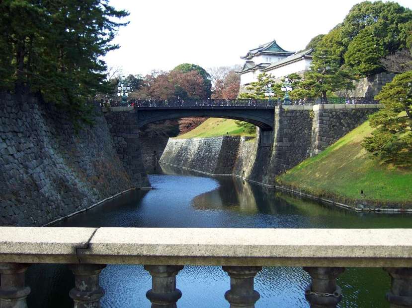 palacio imperial tokio entrada puente rio