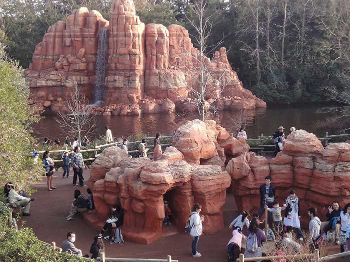 disneyland mark twain