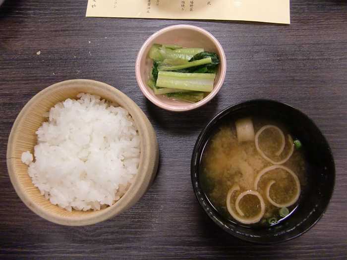 snow-monkeys-monos-nagano-yudanaka-shibu-onsen-cena-006