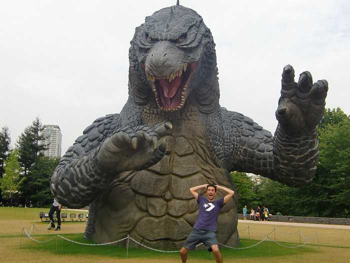 godzilla roppongi hills midtown park