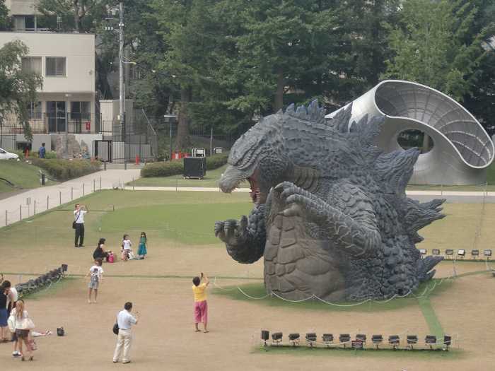 godzilla roppongi hills midtown park