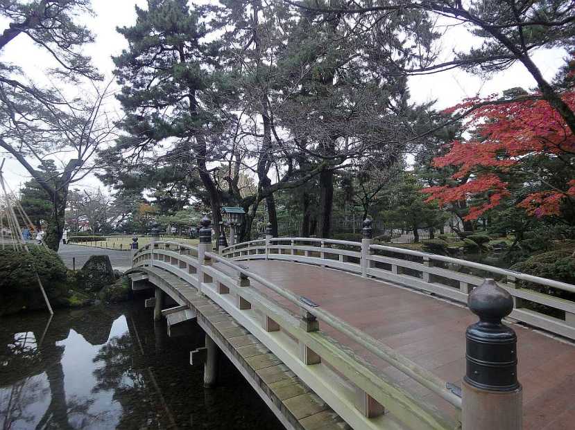 jardin Kenrokuen kanazawa puente
