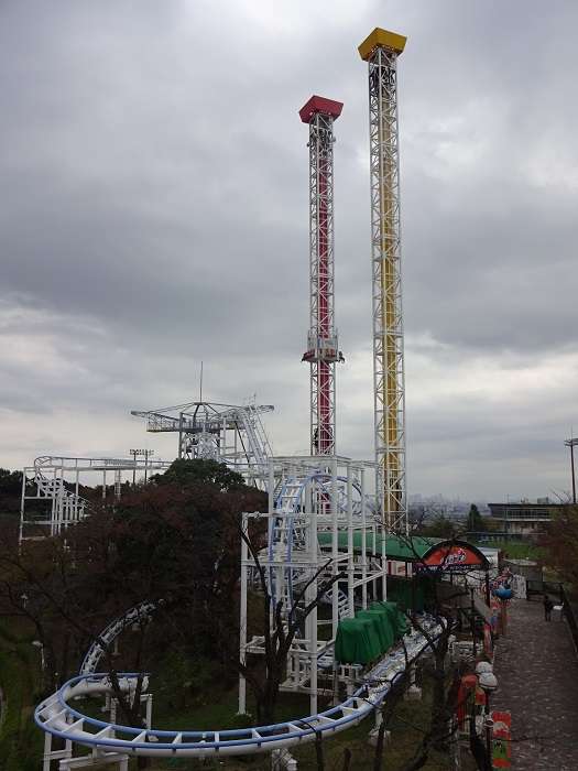 Yomiuriland lanzadera Crazy