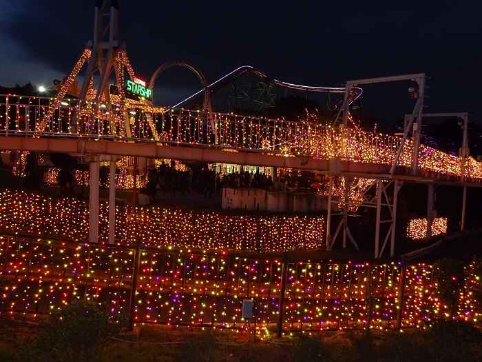 Yomiuriland iluminacion