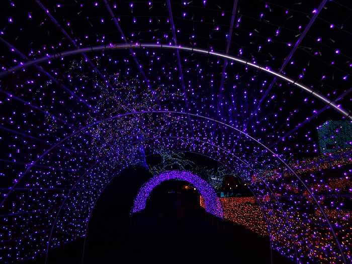 Yomiuriland iluminacion