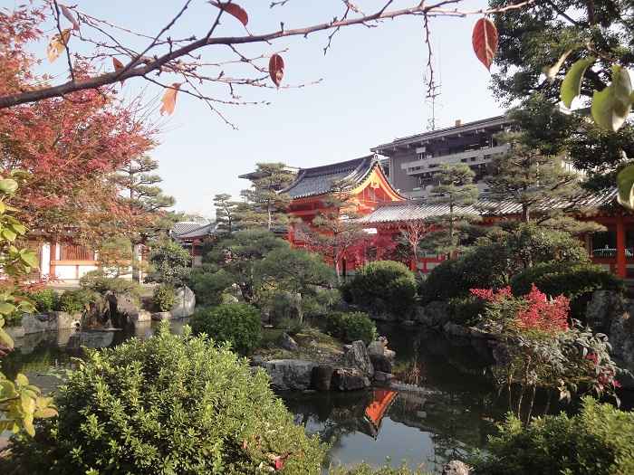 Sanjusangendo jardín