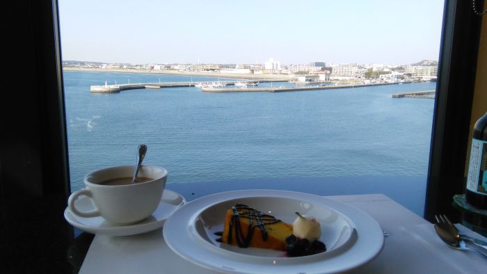 enoshima island spa cafe postre