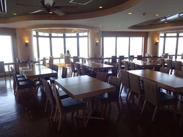 enoshima island spa restaurante