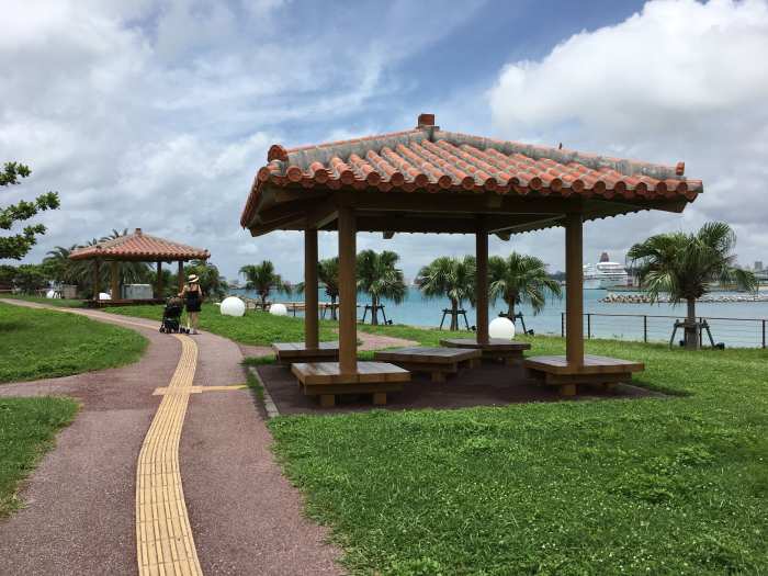 Cozy Beach Club Naha Okinawa entrada