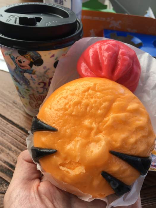 chiken curry bun disney sea exterior
